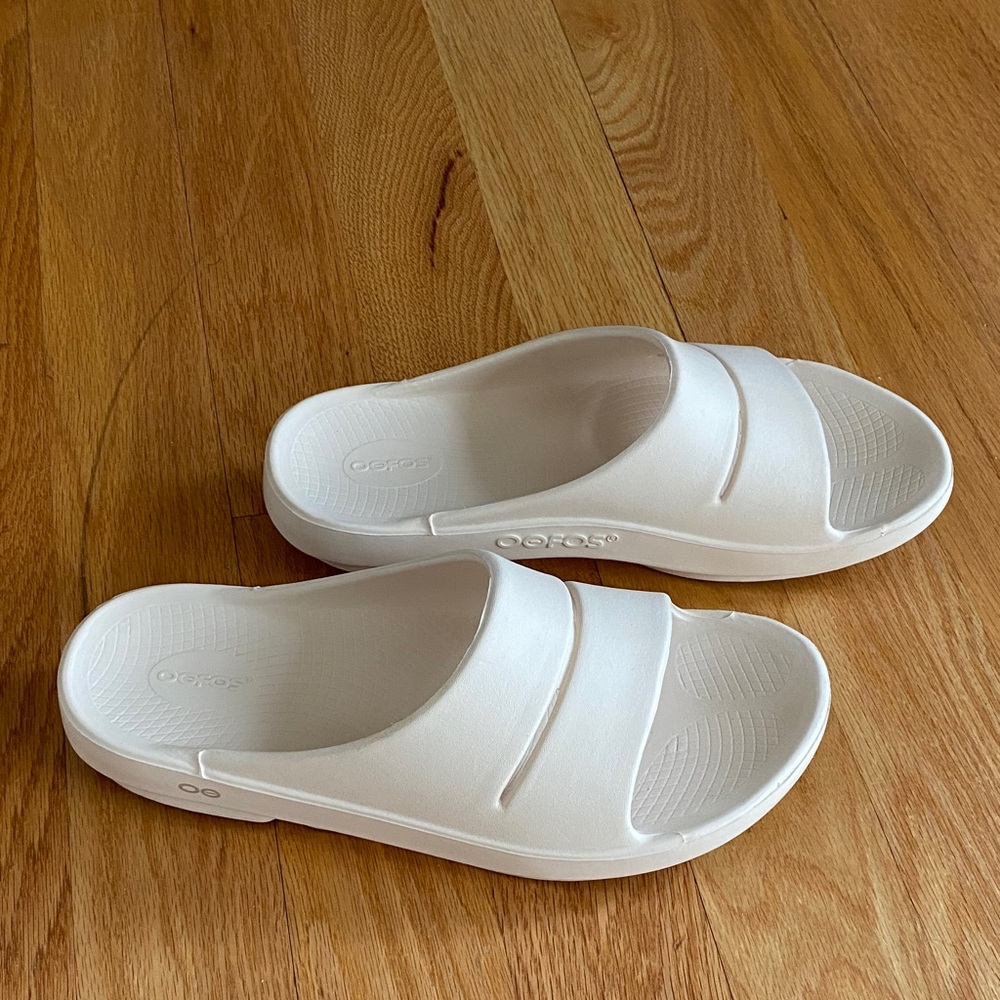 OOFOS Men’s Slide Sandals size 13 - Picture 4 of 7